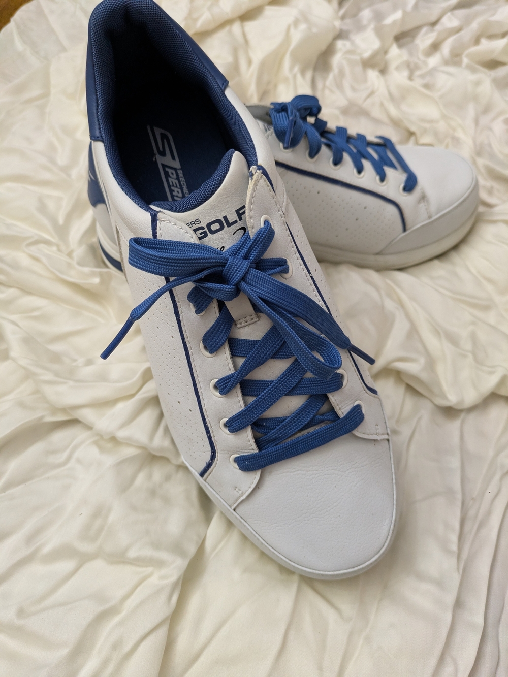 Skechers White and Blue Men's Golf Sneakers